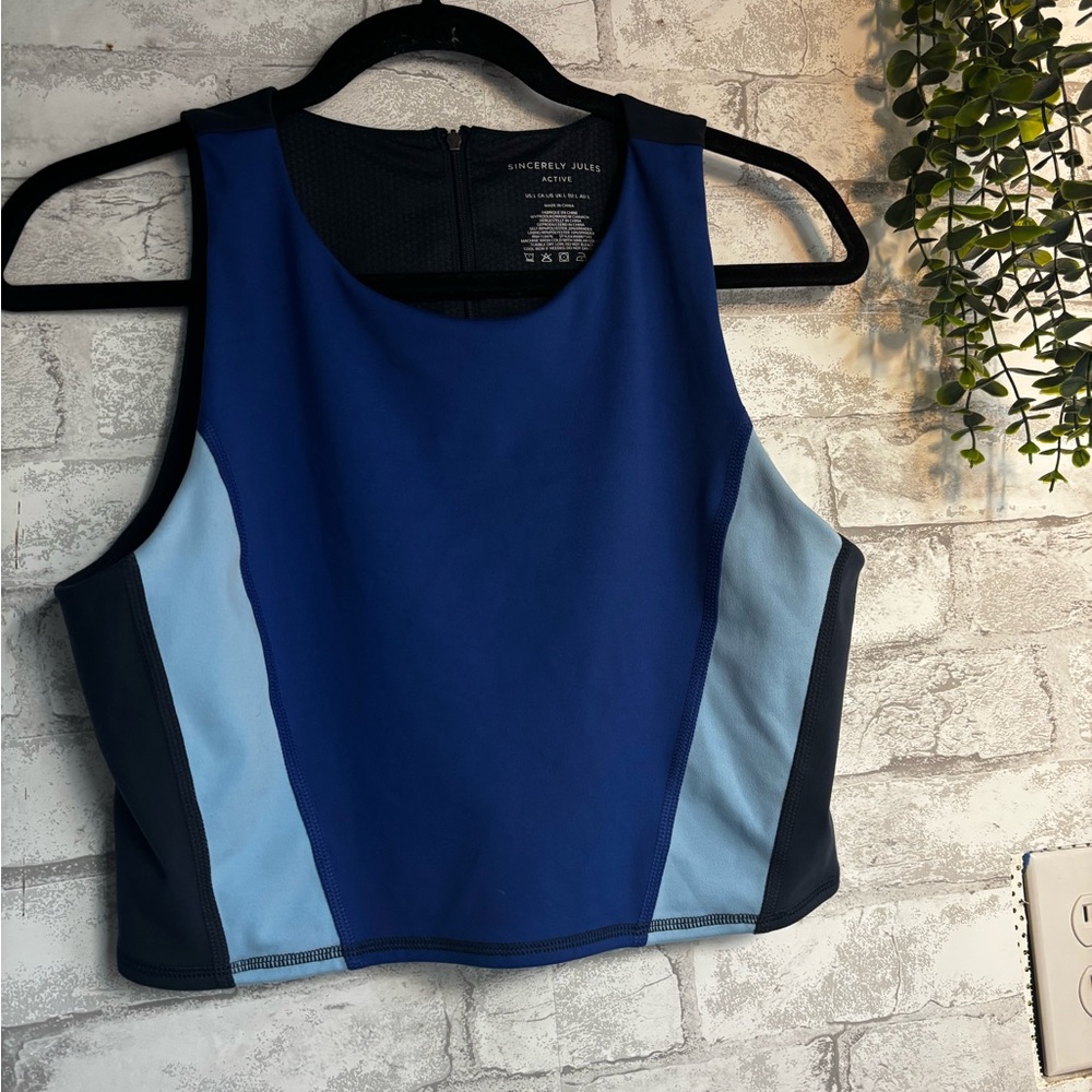 Sincerly Jules Blue Colorblock lined Crop Tank Bra with Light Blue Panels